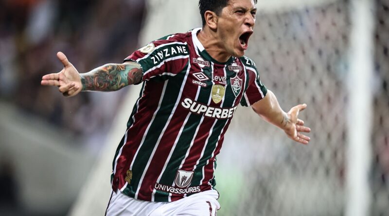 Cano encerram jejum e Fluminense derrota Athletico no Brasileiro