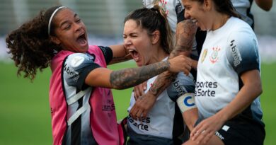 Corinthians derrota Boca e chega à final da Libertadores Feminina