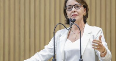 Emília Corrêa (PL) é eleita prefeita de Aracaju (SE)