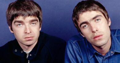 Liam Gallagher diz que Oasis vai anunciar shows no Brasil 'muito em breve'