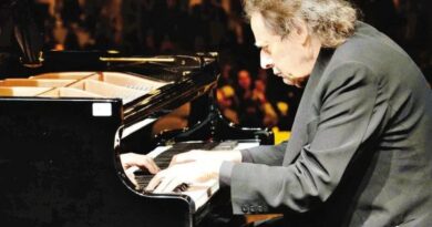 Morre em Florianópolis, aos 84 anos, o pianista Arthur Moreira Lima