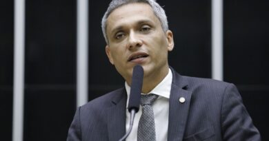 STF forma maioria para tornar réu deputado Gustavo Gayer