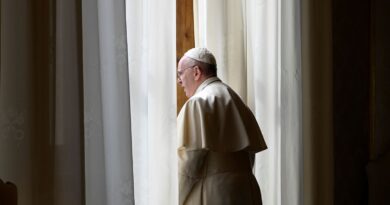 Vaticano: comissão pede regras claras para indenizar vítimas de abuso