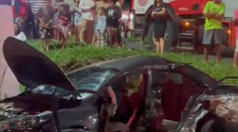 Acidente na BR 101 deixa um morto e quatro feridos no Norte do Espírito Santo