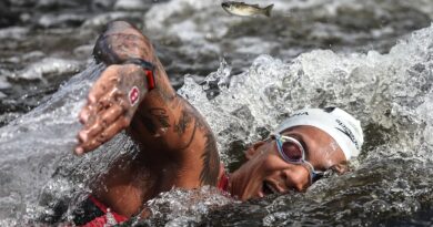 Ana Marcela Cunha é heptacampeã do Circuito Mundial de Águas Abertas