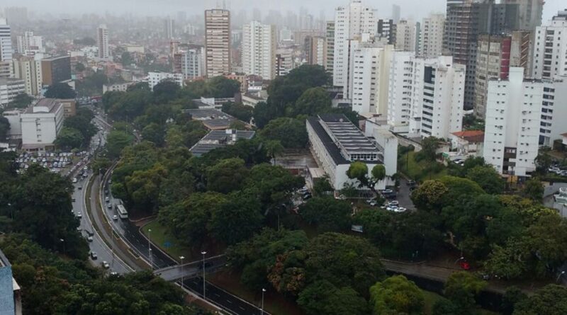 Bahia tem alerta de chuvas intensas e acumulada até esta quinta-feira