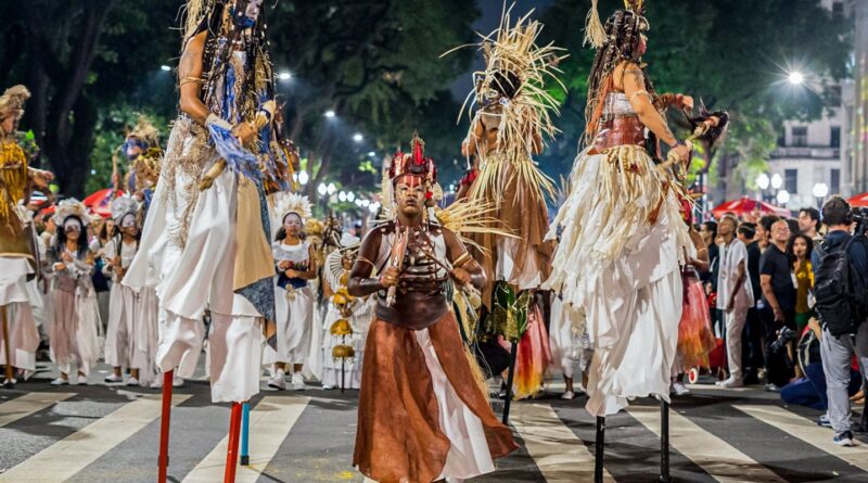 Bloco afro Ilú Obá De Min completa 20 anos