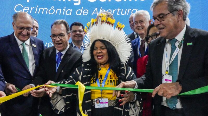 Brasil inaugura espaço de participação social na COP29