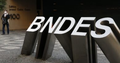 Crédito do BNDES para indústria supera agronegócio