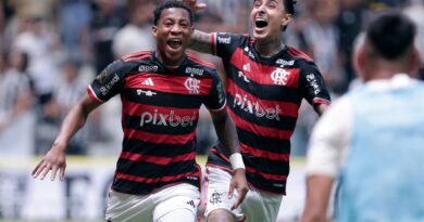 Flamengo vence Atlético-MG e fica com título da Copa do Brasil