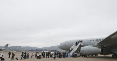 Mais 204 brasileiros deixam Líbano; voo com repatriados chega amanhã