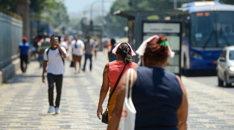 Rio registra 43,2°C nesta quinta-feira, temperatura recorde no ano