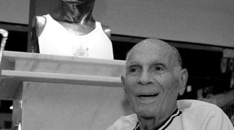 Bicampeão mundial de basquete, Amaury Pasos morre aos 89 anos, em SP