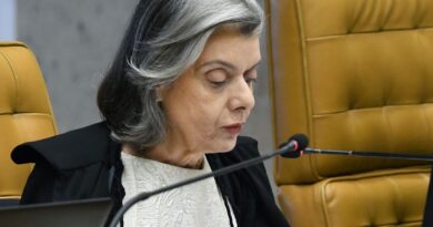 Cármen Lúcia defende mais participação de eleitores maiores de 70 anos