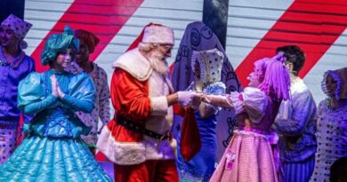 Espetáculo de Natal no West Plaza promete diversão e magia aos finais de semana