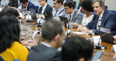 Haddad promete novas medidas de corte de gastos em 2025