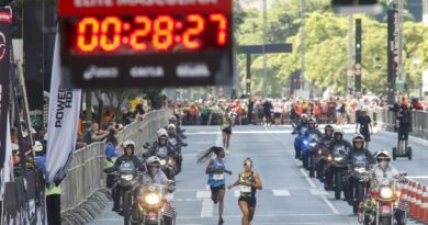 São Silvestre: atletas elogiam público e apontam calor como obstáculo