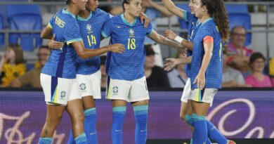 Seleção feminina bate Austrália de novo em último compromisso do ano