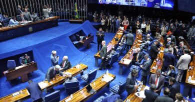 Senado aprova texto-base da reforma tributária