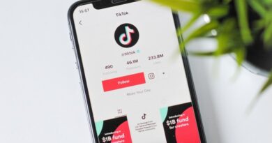 TikTok abre livraria física e distribui 100 mil livros na Avenida Paulista