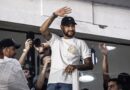 Atacante Neymar anuncia retorno ao Santos