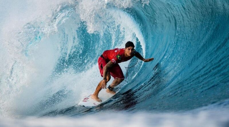 Gabriel Medina lesiona ombro e perde temporada 2025 da WSL