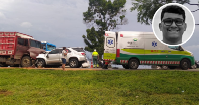 Jovem de Conceição da Barra morre em acidente entre carro e caminhão na BR 101 em Aracruz