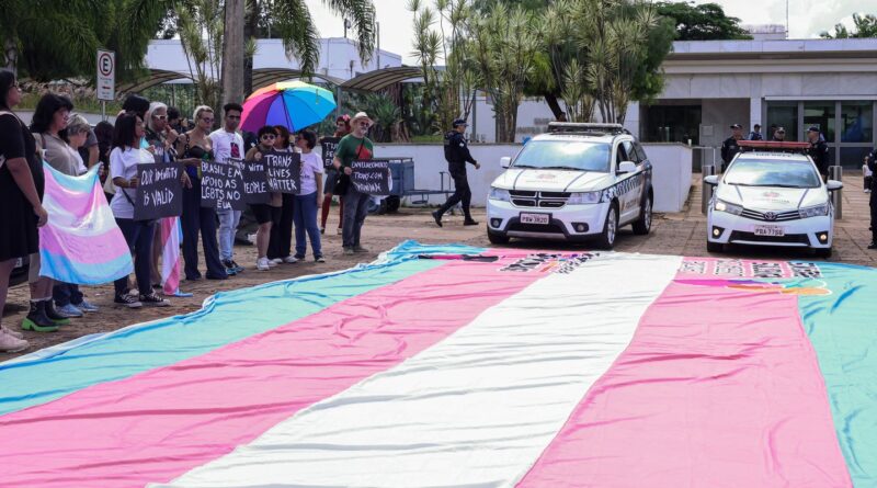 Rede Trans Brasil denuncia falta de dados sobre população transgênero