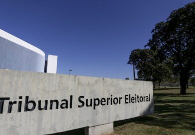 TSE cita diversidade e rejuvenescimento de eleitos empossados hoje