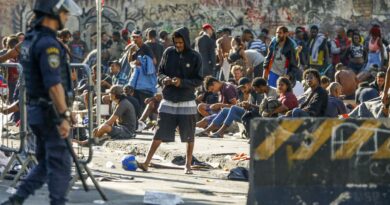 Usuários deixam Cracolândia por violência, mas vão para outros locais