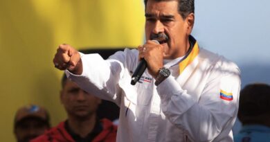 Venezuela rompe com Paraguai e acusa Argentina de desestabilizar país