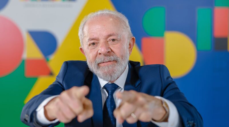 Brasil vai aplicar reciprocidade em caso de taxação dos EUA, diz Lula