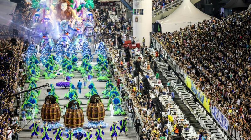 Carnaval paulistano tem prévia nesta sexta com desfile de blocos