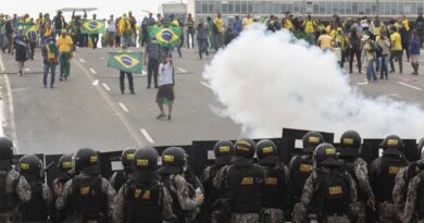 Denúncia contra Bolsonaro influencia projeto da anistia no Congresso