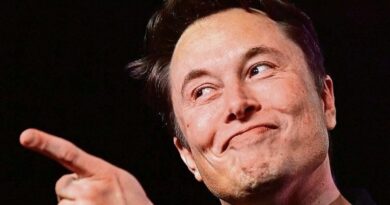 Elon Musk lança nova versão de sua inteligência artificial com 'capacidade de raciocínio potente'