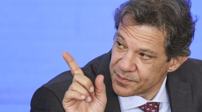 Haddad: 1º passo para conter inflação de alimentos é Plano Safra maior