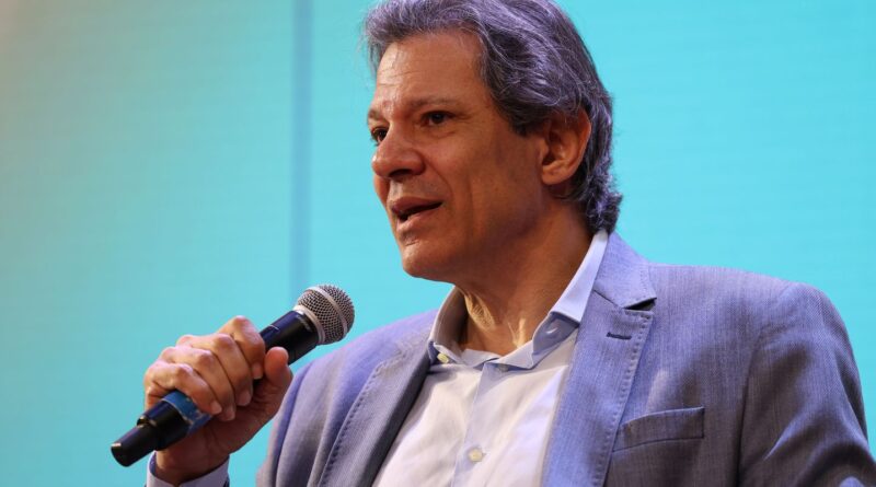 Haddad diz que Brasil não precisa temer medidas de Trump