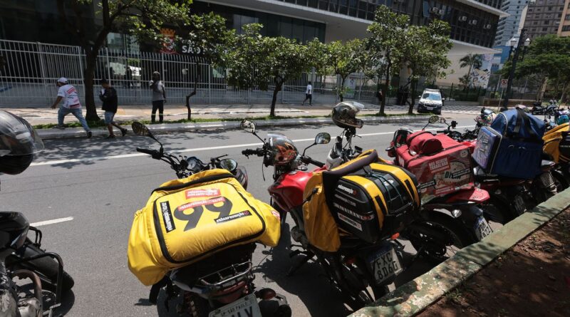 Justiça de SP declara inconstitucional decreto que suspendia mototáxis