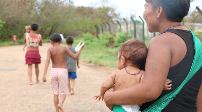 Mortalidade por câncer é maior entre crianças indígenas, diz estudo