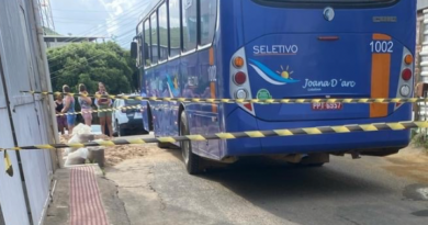 Mulher morre atropelada por ônibus em Colatina