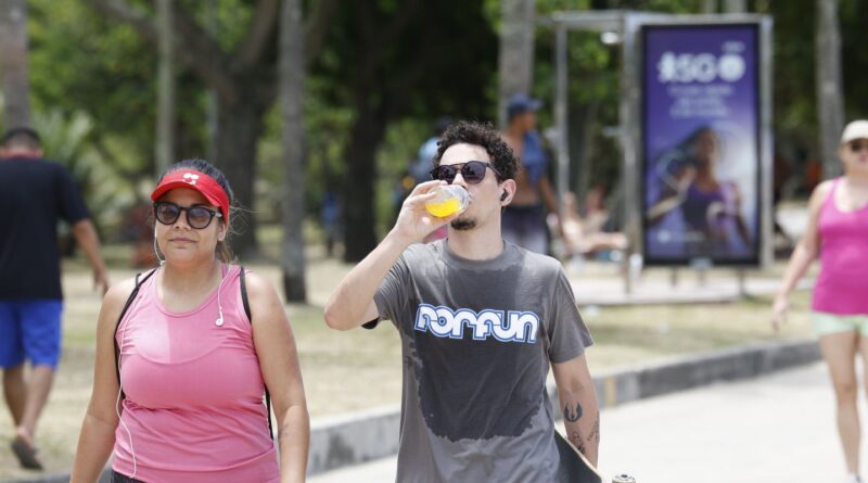 Rio alerta para calor extremo e chance de recorde nesta semana