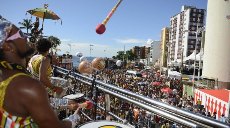 TV Brasil Internacional transmite carnaval para o público no exterior