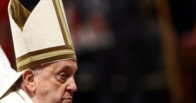 Vaticano diz que Papa Francisco teve noite tranquila no hospital