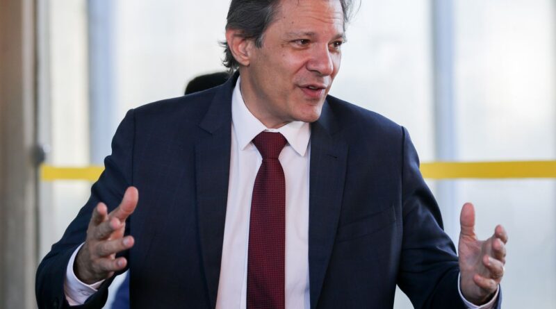 Alta da Selic estava prevista desde o fim do ano passado, diz Haddad