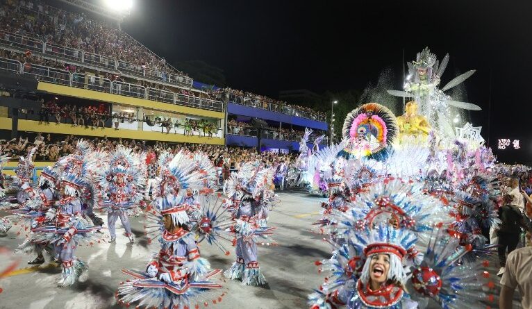 Apuração do carnaval do Rio acontece nesta terça-feira (4); saiba horário e onde assistir