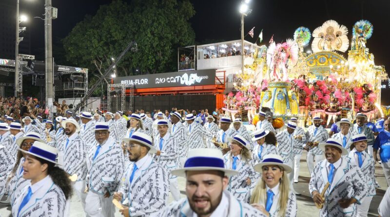 Campeã das escolas de samba do Rio será conhecida nesta quarta-feira