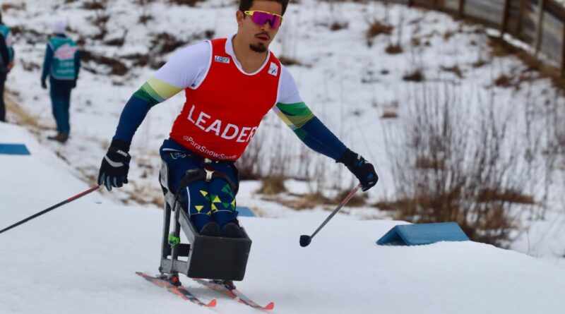 Cristian Ribera conquista ouro na Copa do Mundo de esqui cross-country