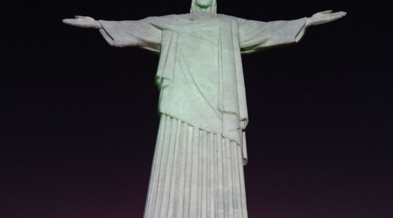 Cristo Redentor é o atrativo mais procurado no exterior em 2024