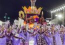 Desfile de escolas de samba reafirma tradição popular no RS