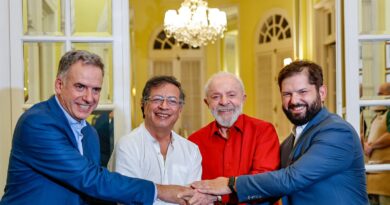 Lula diz que Zelensky foi humilhado por Trump: “cena grotesca”